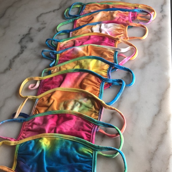 2 for 20! Rainbow tie dye face mask - Picture 4 of 7